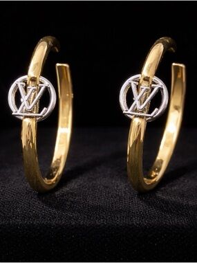 18K Gold Luxury LV Hoop Earrings